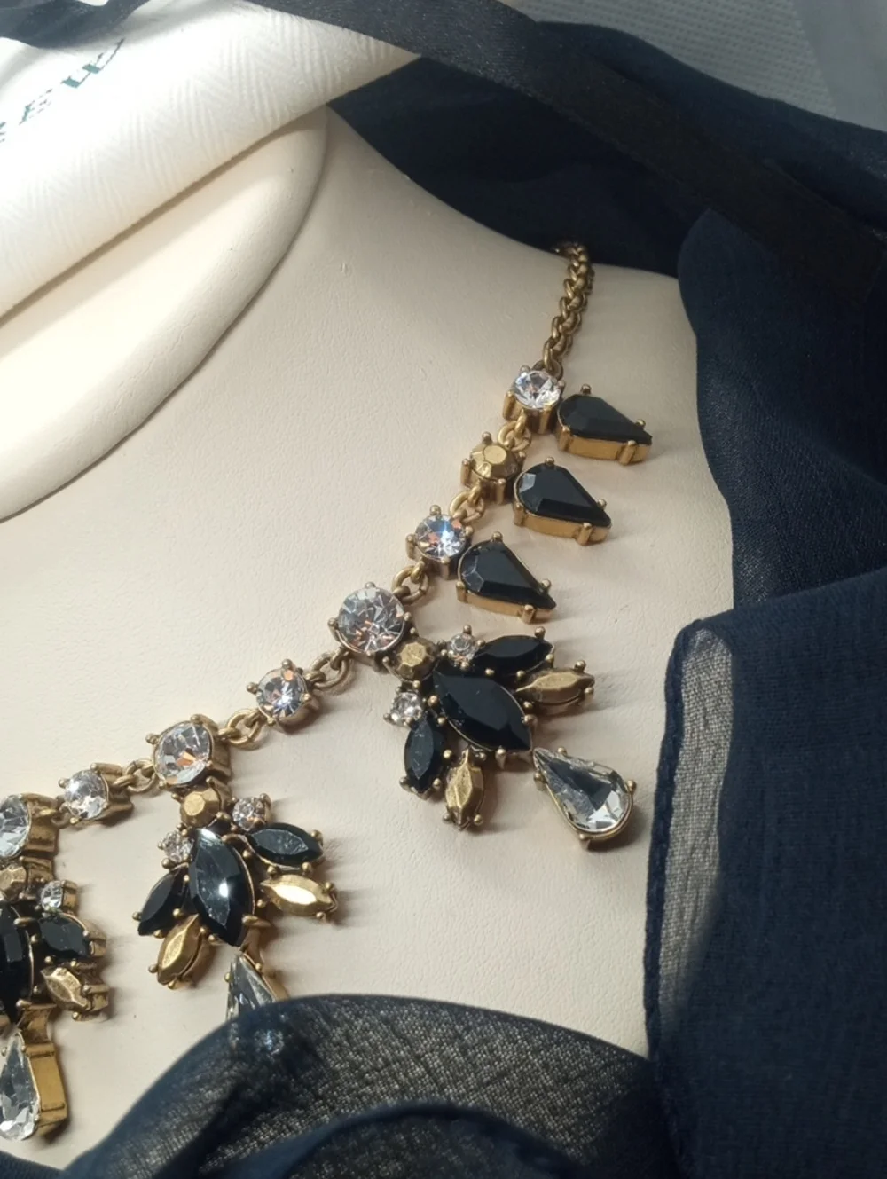 J.CREW RHINESTONE STATEMENT NECKLACE
